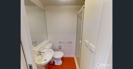 STUDIO APARTMENT IN PRIME LOCATION! - Photo 3