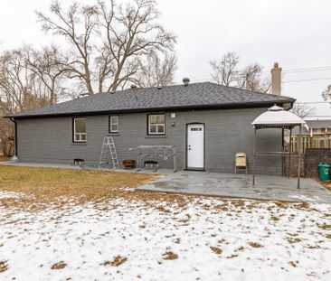 For Lease - 2370 Camilla Road, Mississauga, Ontario - Photo 2