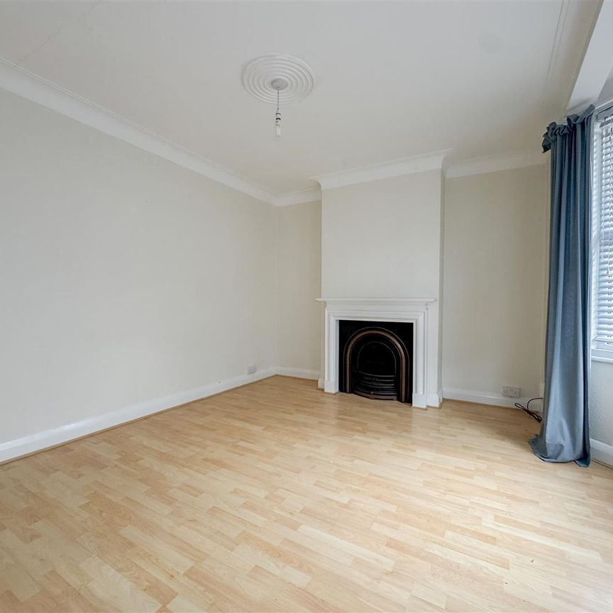 Channel View Road, Eastbourne, BN22 7LP - Photo 1