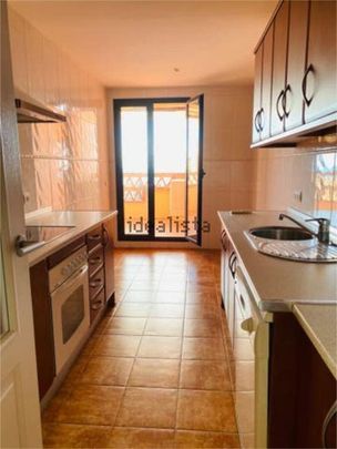 Alquiler de ático en Avenida Conde Rudi - Photo 1