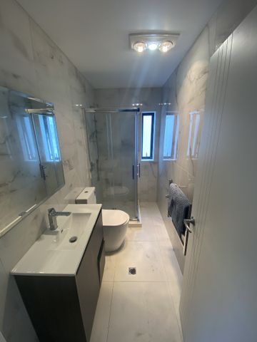 PAPAKURA, 4 BEDROOMS - Photo 3