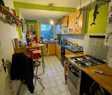 Attraktive 3-Zimmer-Dachgeschosswohnung mit Dachterrasse in begehrt... - Photo 3