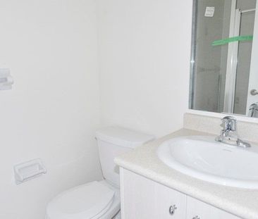 For Lease - 6 Harper Hill Drive Unit# Main & Upper, Ajax, Ontario - Photo 4
