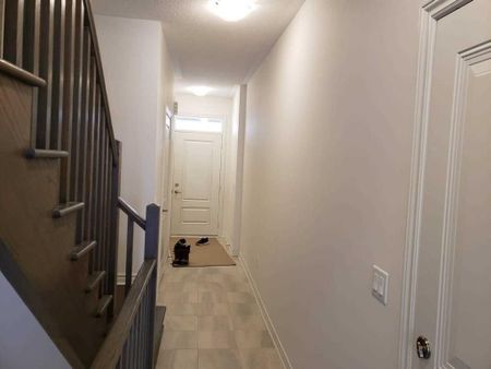 For Lease - 50 Edinburgh Drive Unit# 61, Brampton, Ontario - Photo 2