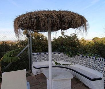 4 room luxury Villa for rent in Alhaurín de la Torre, Spain - Photo 4