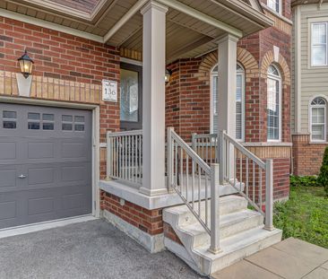 For Lease - 41 Leith Drive, Bradford West Gwillimbury, Ontario - Photo 2