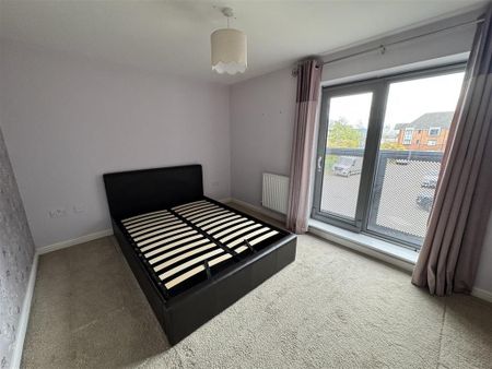 1 bedroom flat to rent - Photo 2