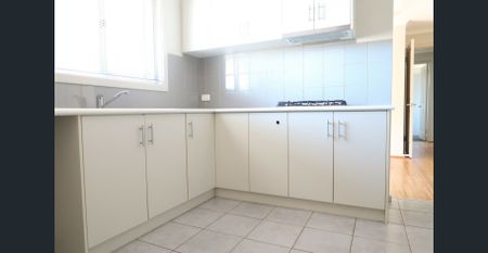 3-Bedroom Home in Quiet South Hedland Complex - Photo 3