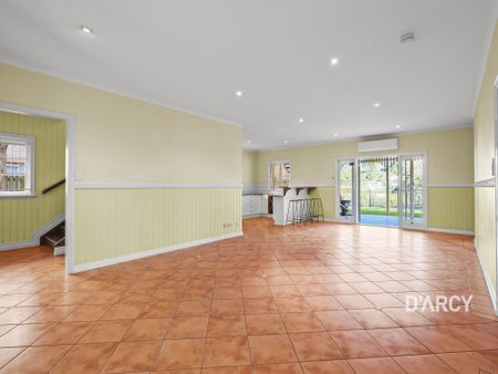 170 BUTTERFIELD ST - Photo 3