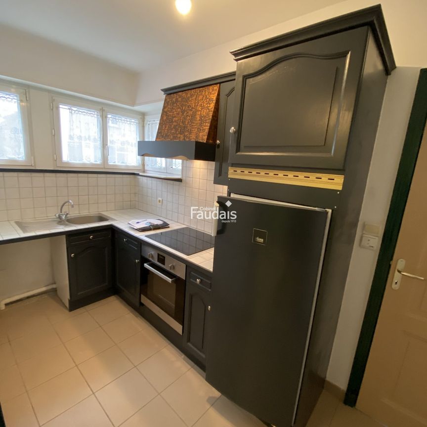 Location Appartement 3 pièces 54m² BOURGVALLEES 50750 - Photo 1
