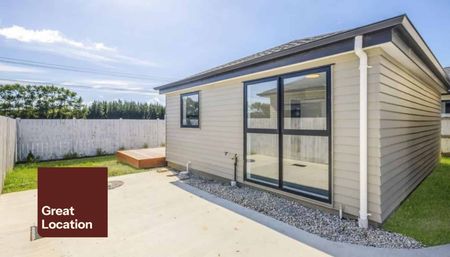 Modern, Light-Filled Living in Takanini - Photo 5