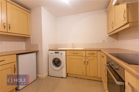 High Point House, - Photo 5