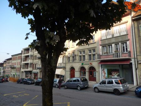 CHARMING 2 ½-PIECE DUPLEX – The charm of living in the heart of the City! - Photo 4