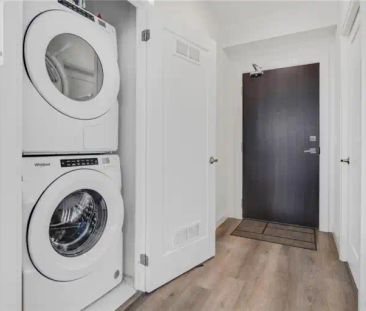 500 BROCK Avenue Unit# 1302 | 500 BROCK Avenue Unit# 1302, Burlington - Photo 1