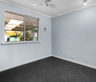 Charming Family Home in Maddington - Ready for You! - Photo 4