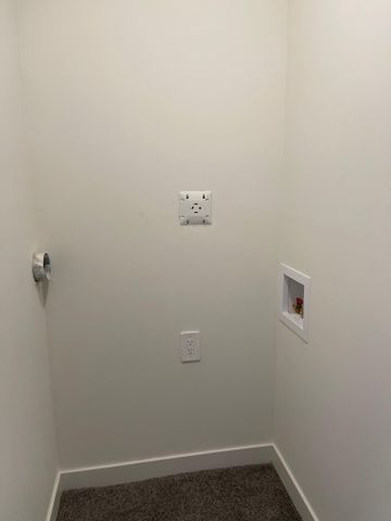 For Lease - 1781 Henrica Avenue Unit# 8, London North, Ontario - Photo 2