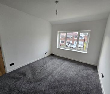 3 bedroom semi-detached house to rent - Photo 6