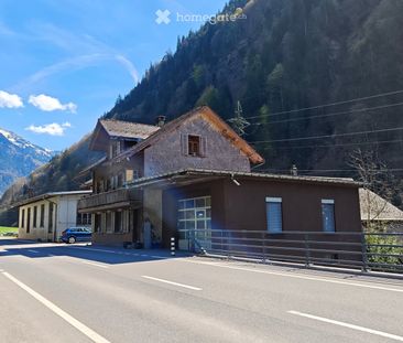 Geräumiges Haus mit grosser Garage und Garten - Foto 2