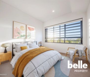 Ultra-Modern 2-Bed Living | Close to Station For Rernt - Photo 3