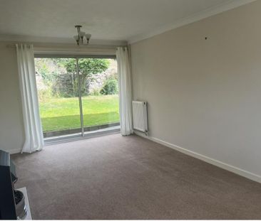 3 bedroom link detached house to rent - Photo 6