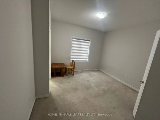 25 Hawtrey Road #Room 3 - Photo 1