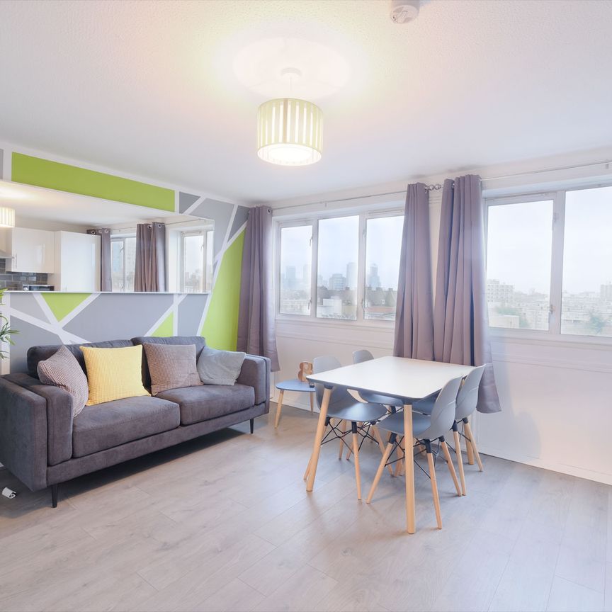 O’Leary Square – Room 4 - Photo 1