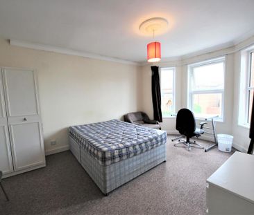 5 bedroom detached house to rent - Photo 6