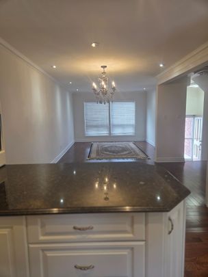 For Lease - 32 Randall Drive, Ajax, Ontario - Photo 1