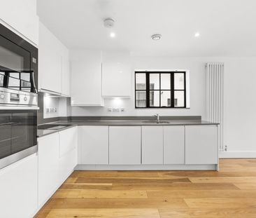 Follis House, 1d Orleston Road, Islington, London, N7 - Photo 2