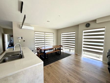 43 Clayden Shuttleworth Street, Papakura, Auckland - Photo 2