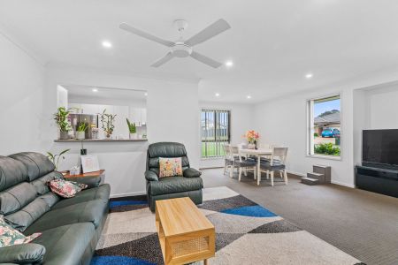 A Perfect Family Home! - Photo 2