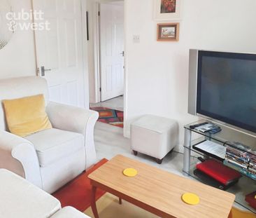 1 bedroom ground flat to rent - Photo 3