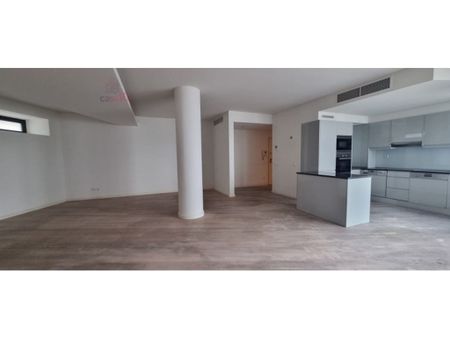 1 bedroom luxury Flat for rent in Calcada do Combro (Santa Catarina), Misericórdia, Lisbon - Photo 3