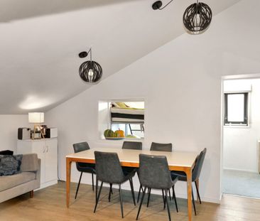 $575 for Central Wellington furnished apartment with a carpark - Photo 3