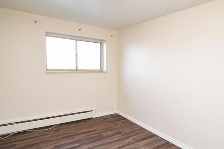 Riverview Apartments - Photo 4