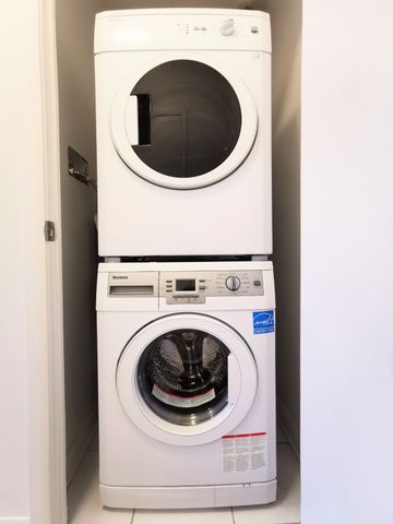 For Lease - 435 Richmond Street Unit# 1107, Toronto, Ontario - Photo 2