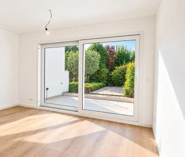 Gerenoveerde woning met terras in Sint-Niklaas - Foto 3