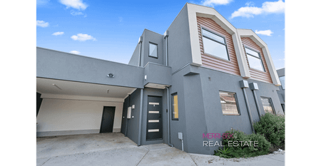 Modern Townhouse Living Made Easy - Photo 3