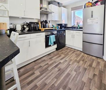 3 bedroom townhouse to rent - Photo 2