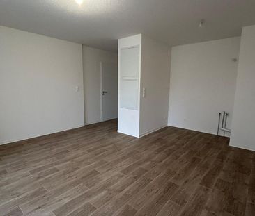 Location Appartement 1 pièce 28m² MULHOUSE 68100 - Photo 1
