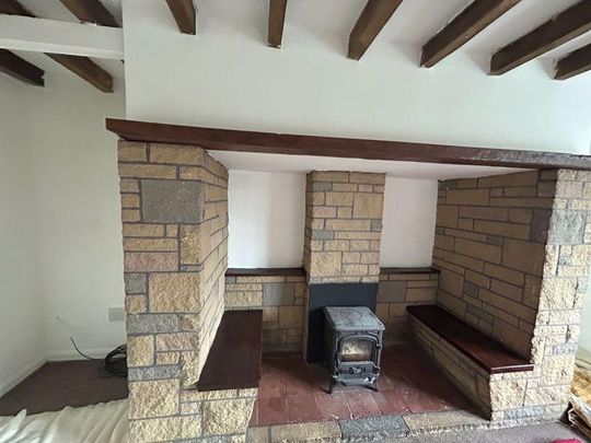 3 bedroom semi-detached house to rent - Photo 1