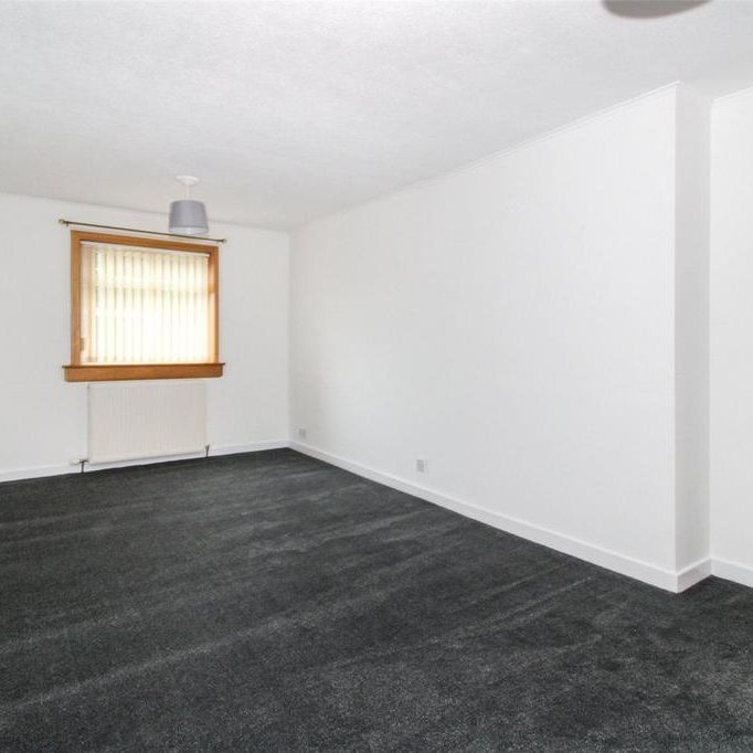 2 bedroom end of terrace house to rent - Photo 1