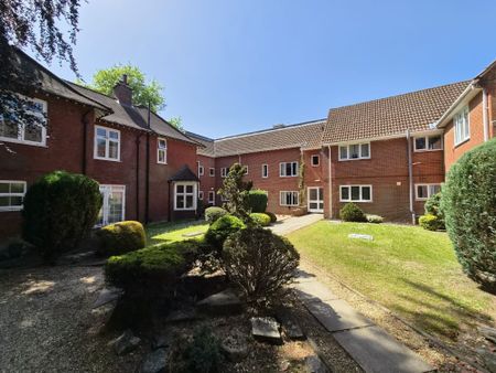 Westwood Road, Southampton - Photo 3