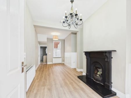 5 Kimberley Street - Photo 2