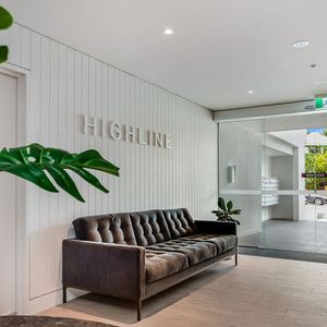 Ground floor Air-conditioned 1 Bedroom Apartment - walk to schools, bars/cafes, public transport and the Brisbane River - Photo 3