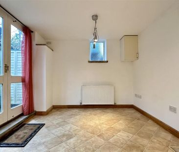 2 bedroom cottage to rent - Photo 4