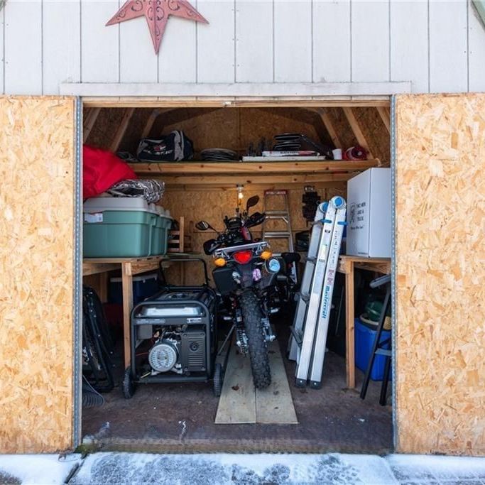 For Lease - 141 Athabaska Road, Barrie, Ontario - Photo 1