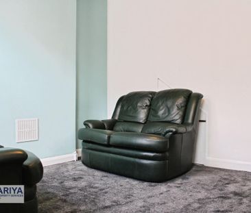 4 bedroom terraced house to rent - Photo 1