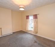 2 bed House - Terraced for Rent - Photo 6