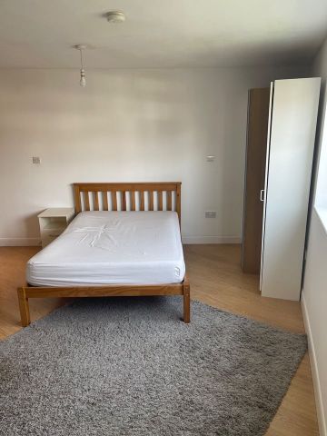 Studio Flat, Norbury, SW16 - Photo 5